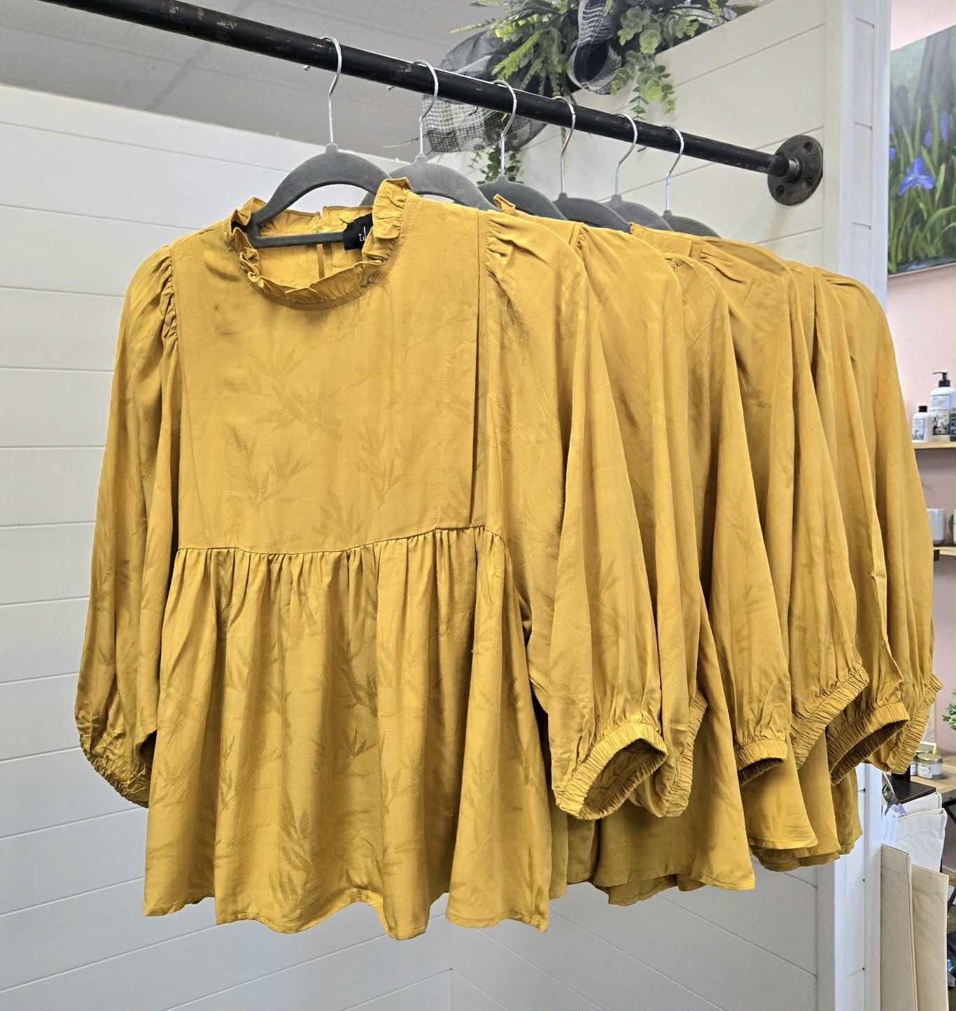 Gold Floral Jacquard Top