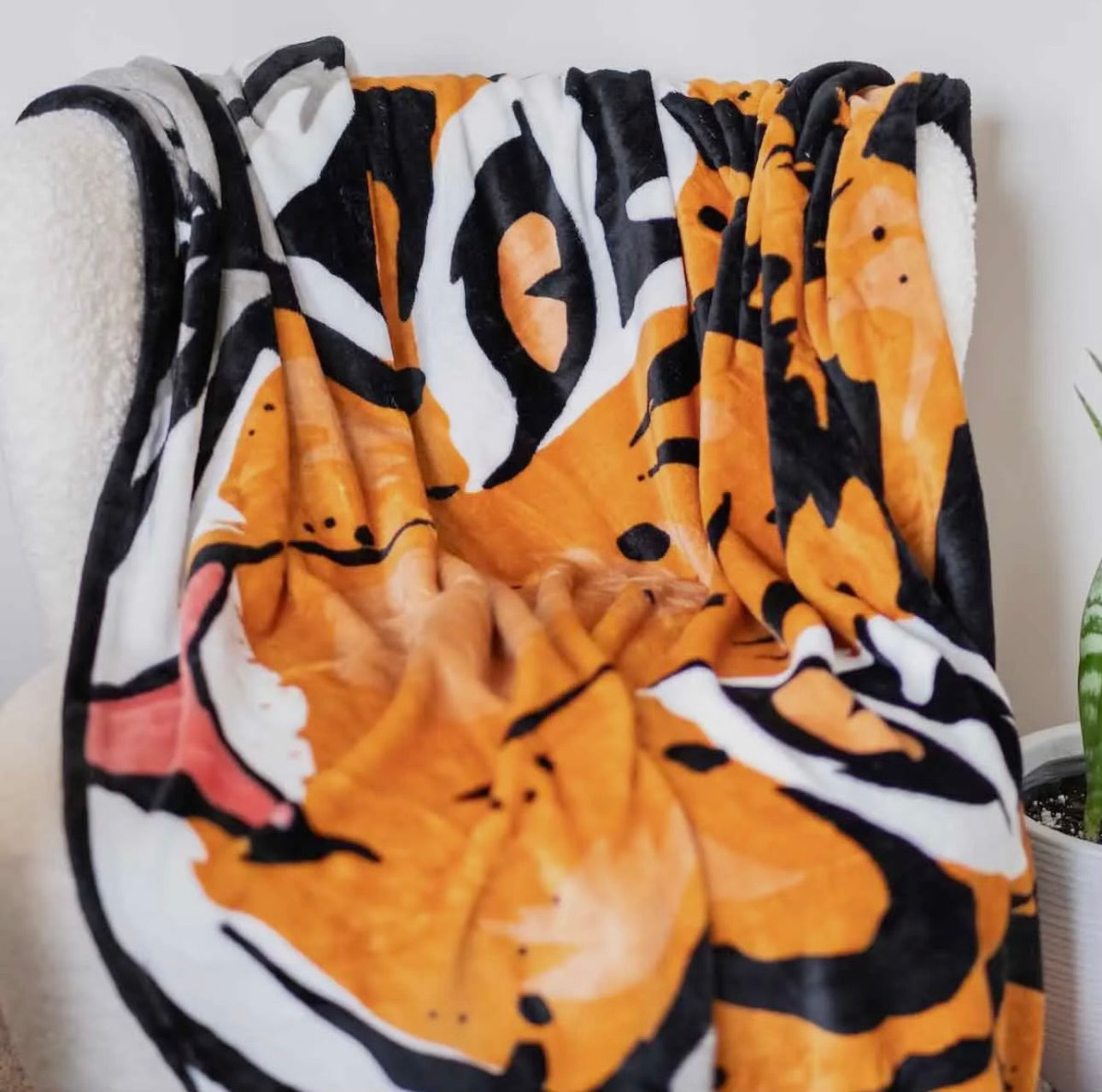 Tiger Throw Blanket